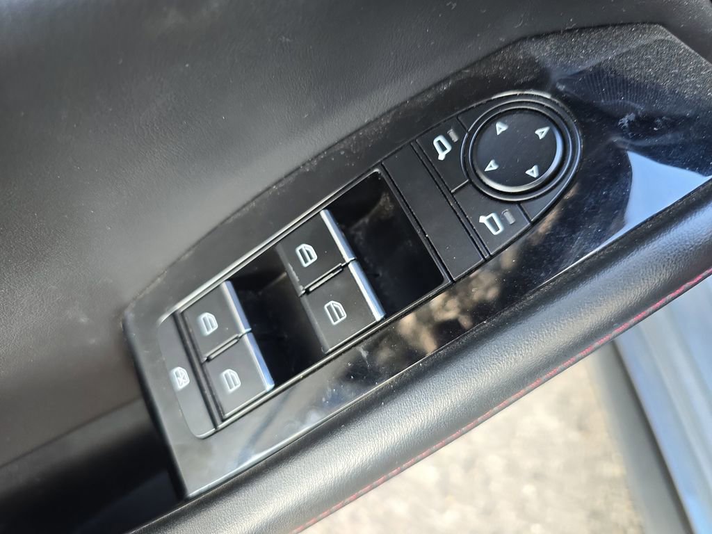 Used 2024 MAZDA MAZDA3 s image 14