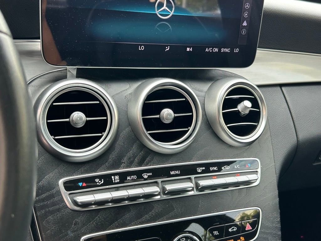 Used 2021 Mercedes-Benz C 300 Sedan image 24