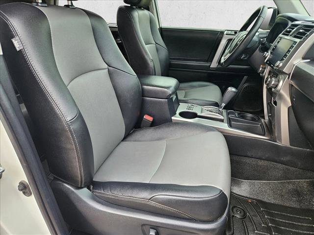 Used 2022 Toyota 4Runner SR5 Premium w/ Moonroof Package RWD image 19