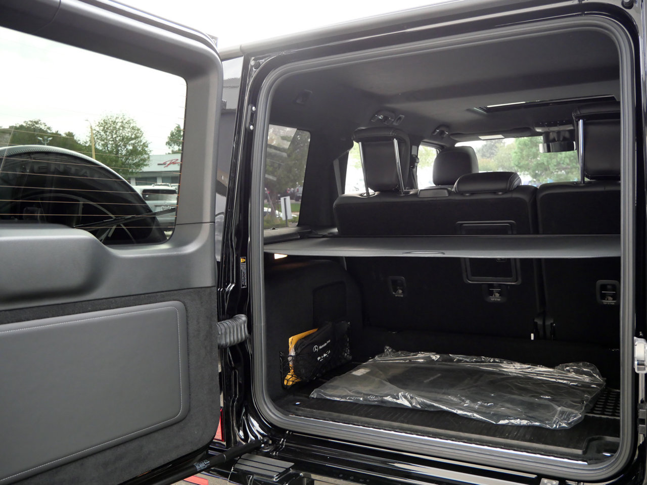 Used 2023 Mercedes-Benz G 550 image 18