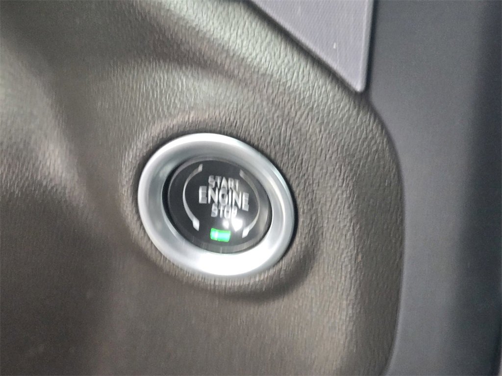 Used 2022 GMC Sierra 1500 SLT w/ SLT Premium Plus Package image 19