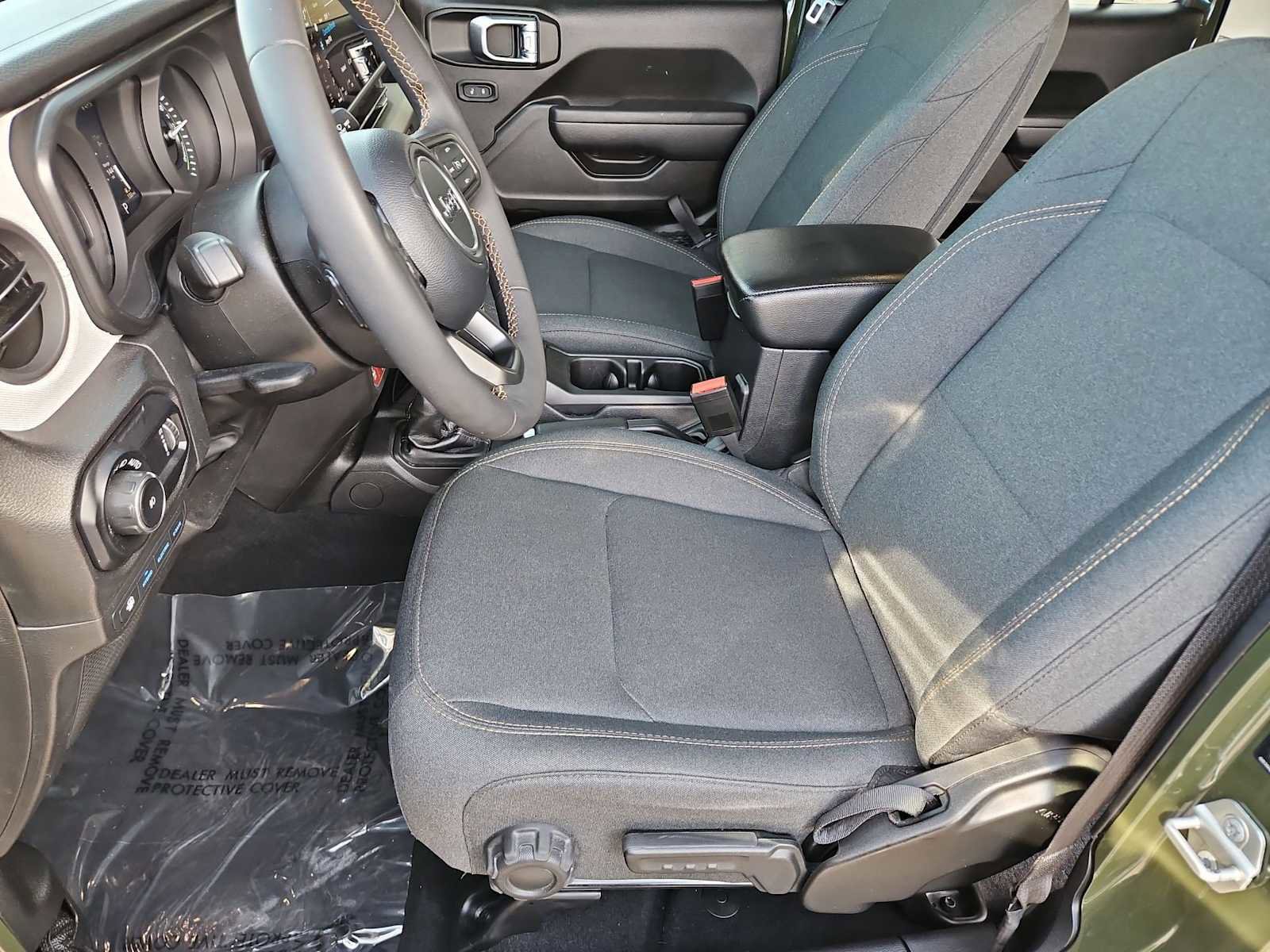 Used 2024 Jeep Wrangler Willys image 31