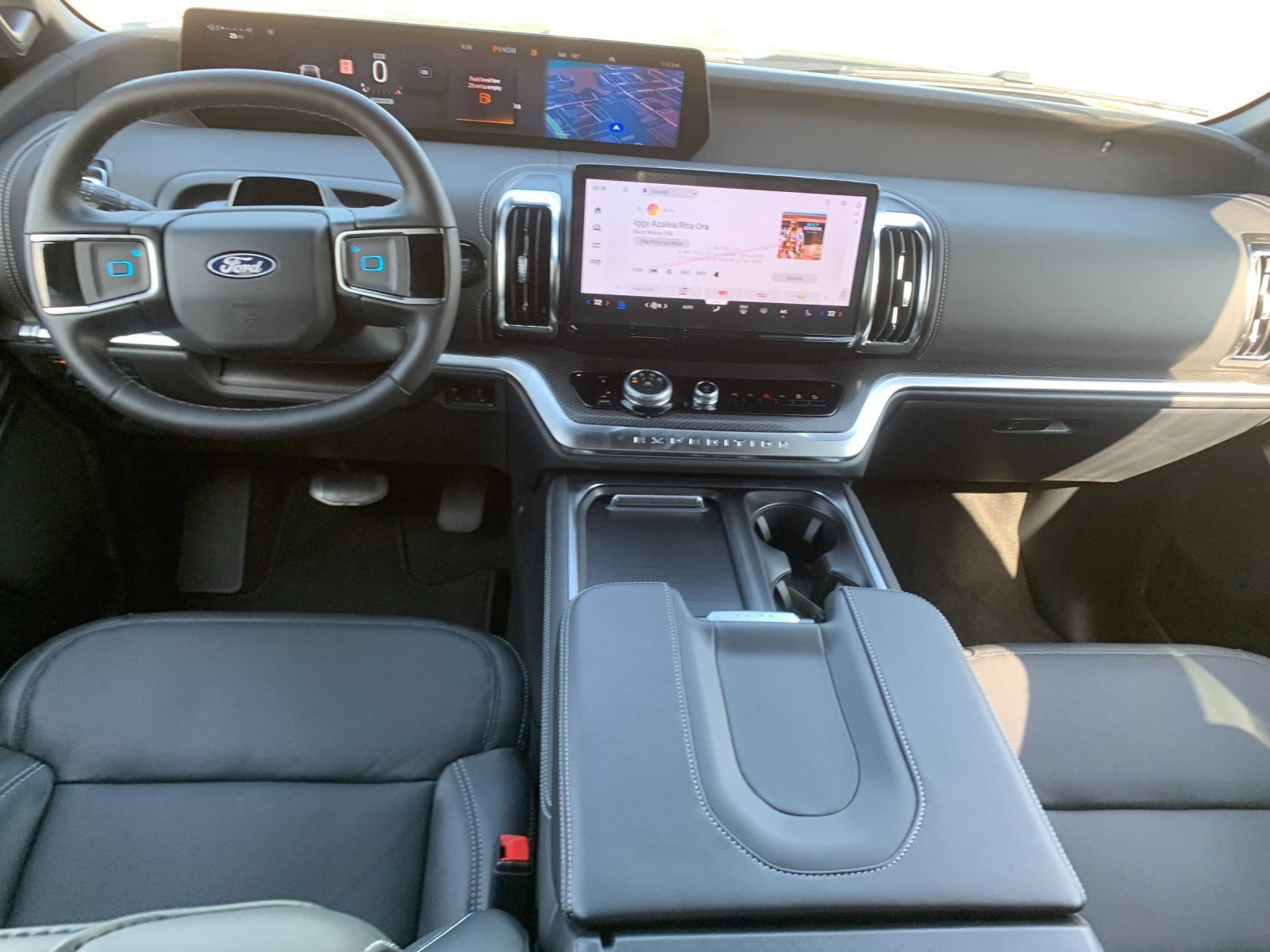 New 2027 Ford Expedition Platinum w/ Stealth Performance Package AWD/4WD image 15