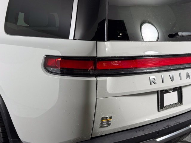 Used 2024 Rivian R1S Adventure Quad AWD/4WD image 13