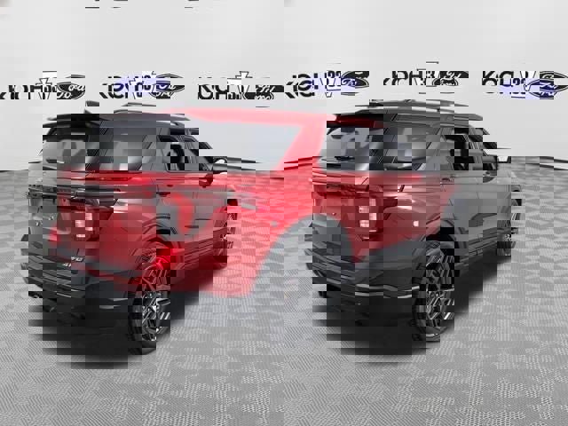New 2026 Ford Explorer ST-Line w/ ST-Line Street Pack AWD/4WD image 8