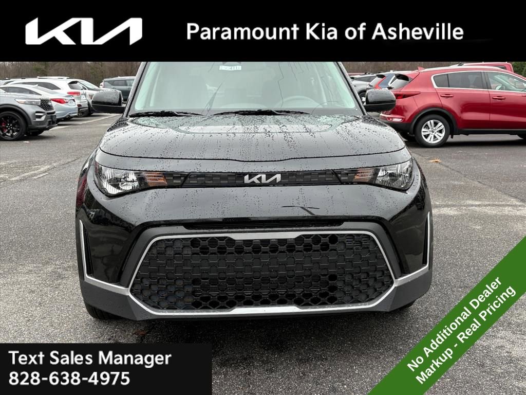 New 2025 Kia Soul LX w/ LX Technology Package image 2