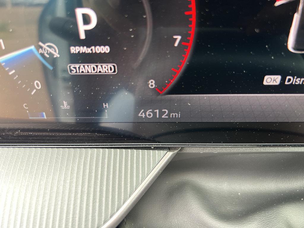Used 2025 Nissan Murano SV AWD/4WD image 12