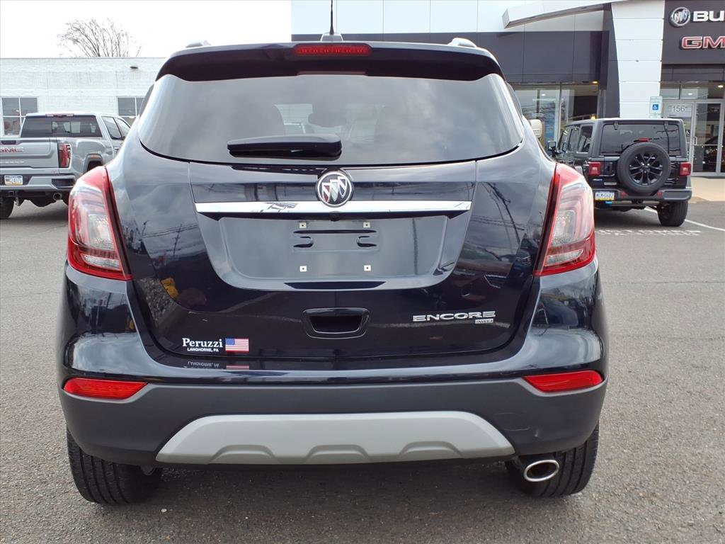 Certified 2022 Buick Encore Preferred w/ Safety Package image 4