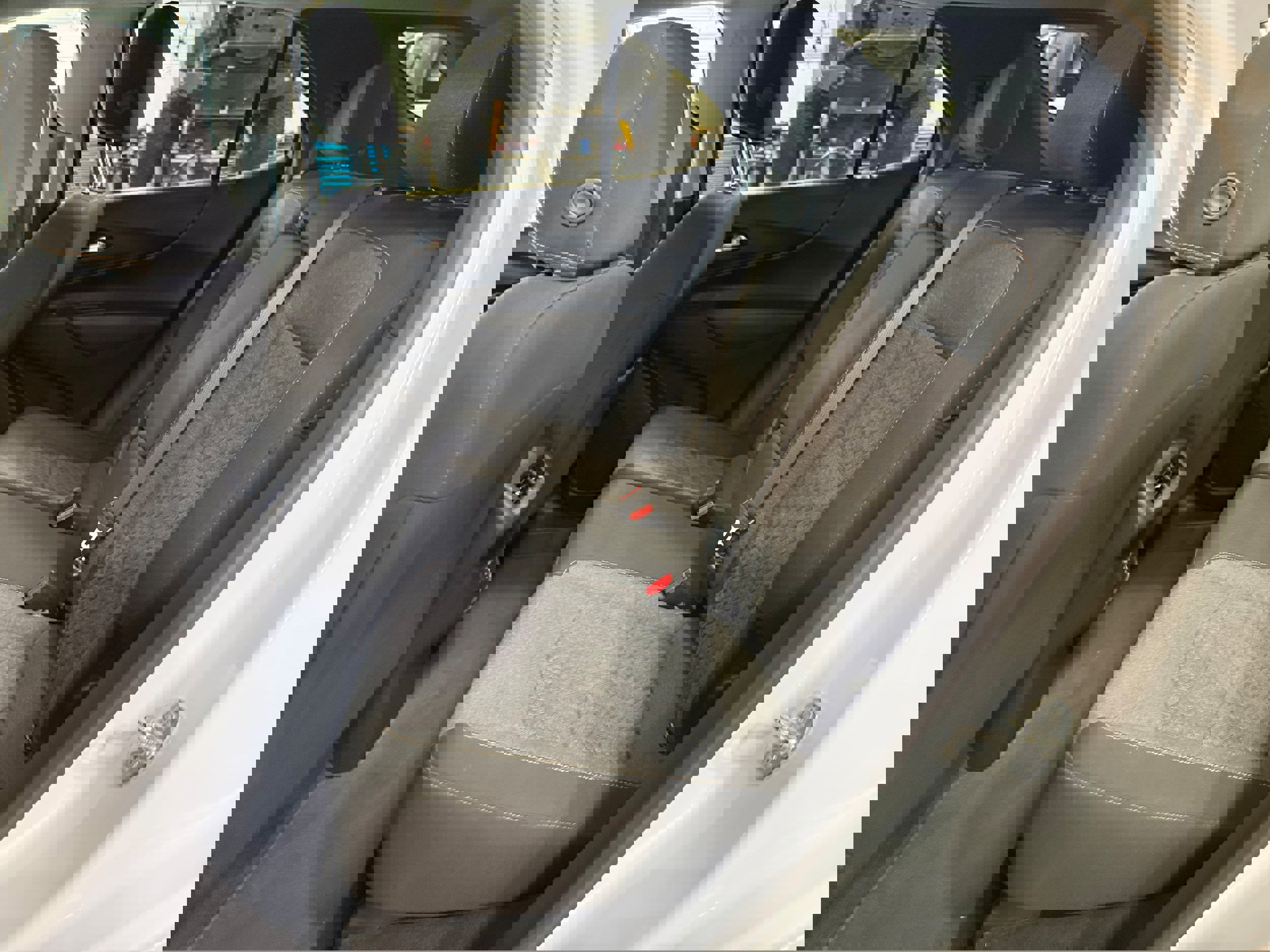 Used 2022 Chevrolet Equinox LT image 29