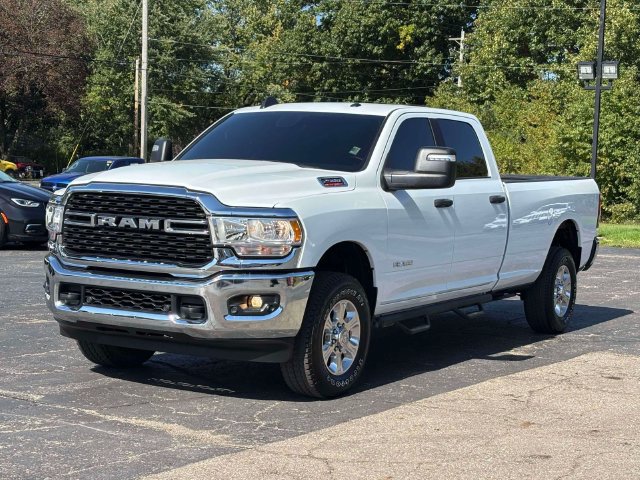 Used 2024 RAM 2500 Big Horn AWD/4WD image 32