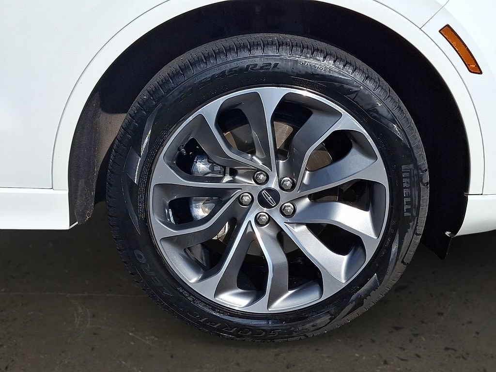 Used 2023 Lincoln Aviator Grand Touring w/ Elements Package Plus AWD/4WD image 9