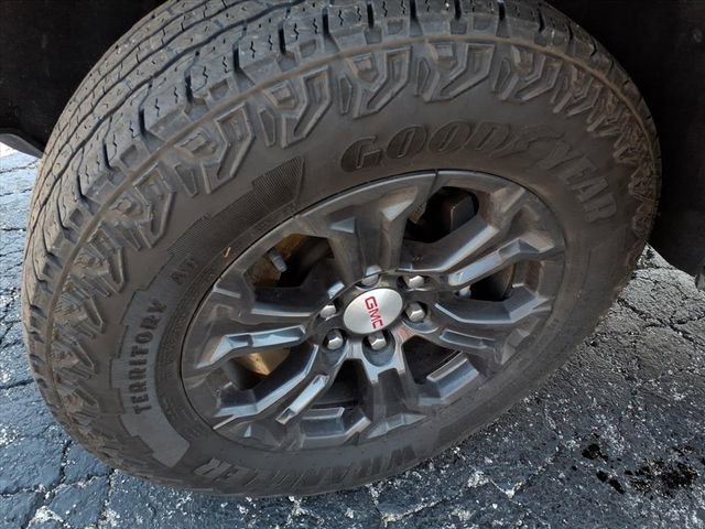 Used 2023 GMC Canyon Elevation w/ Convenience Package image 13