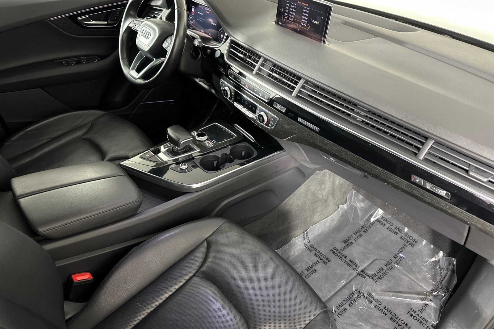 Used 2018 Audi Q7 3.0T Prestige w/ Prestige Package AWD/4WD image 15