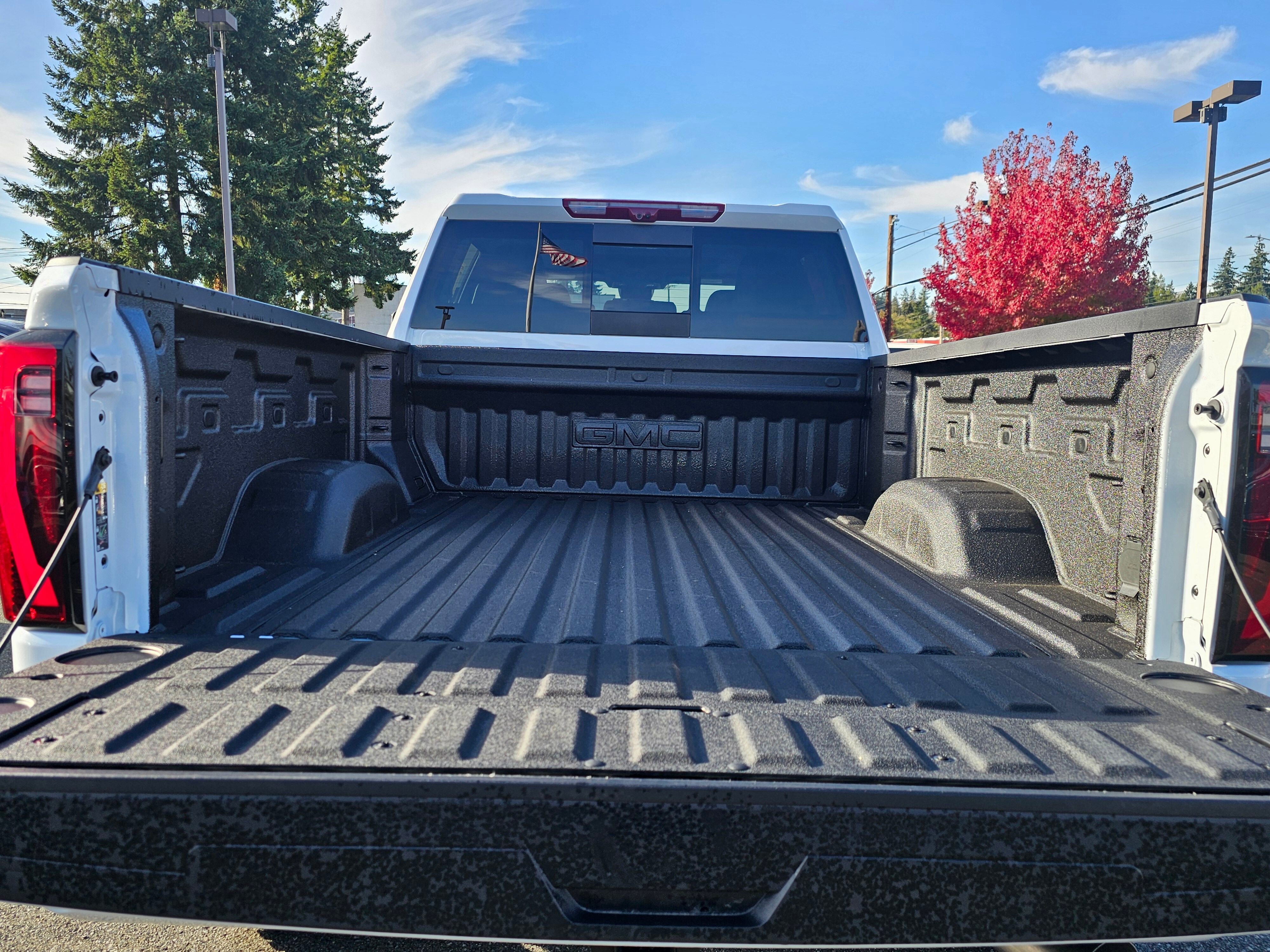 New 2026 GMC Sierra 2500 Denali w/ Denali Reserve Package image 14