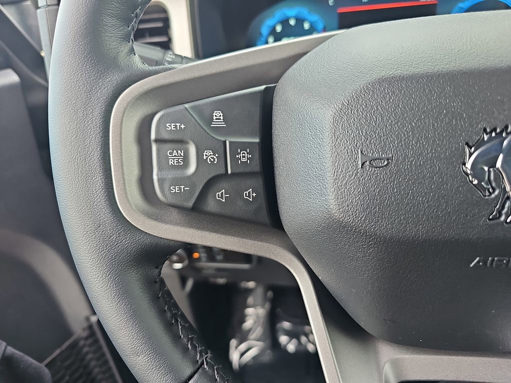 New 2025 Ford Bronco Outer Banks image 16