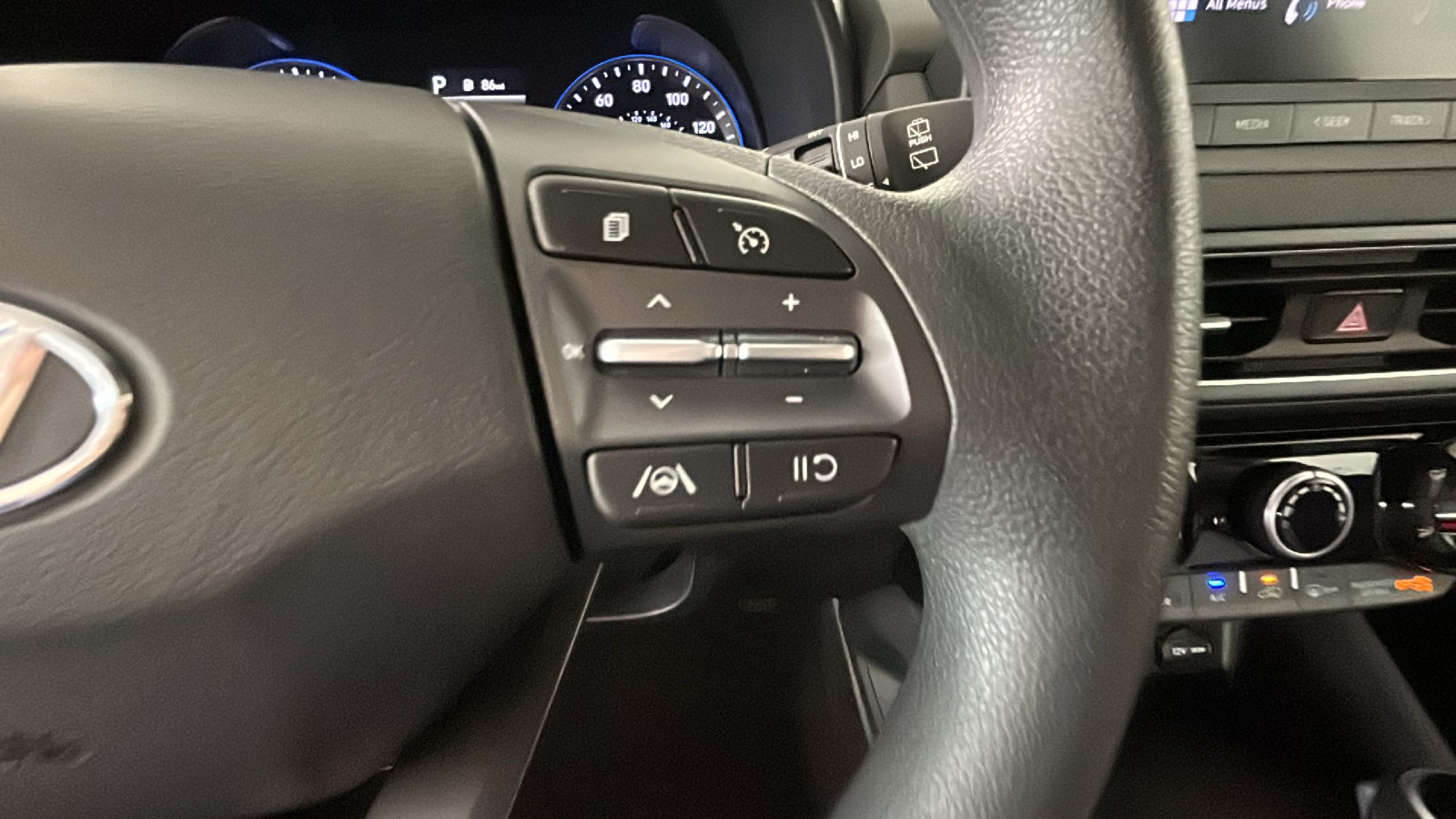 Certified 2023 Hyundai Kona SEL w/ Cargo Package AWD/4WD image 22