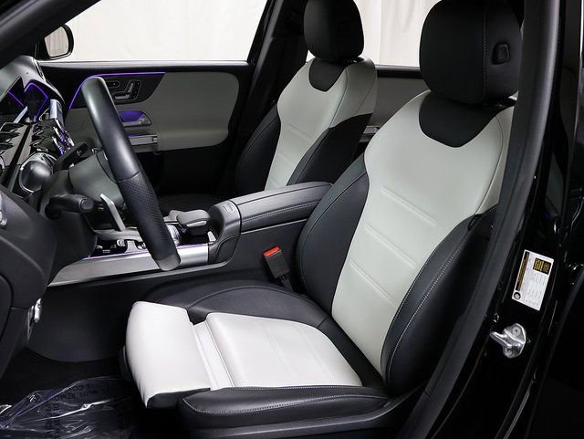 Certified 2023 Mercedes-Benz GLB 250 4MATIC image 12