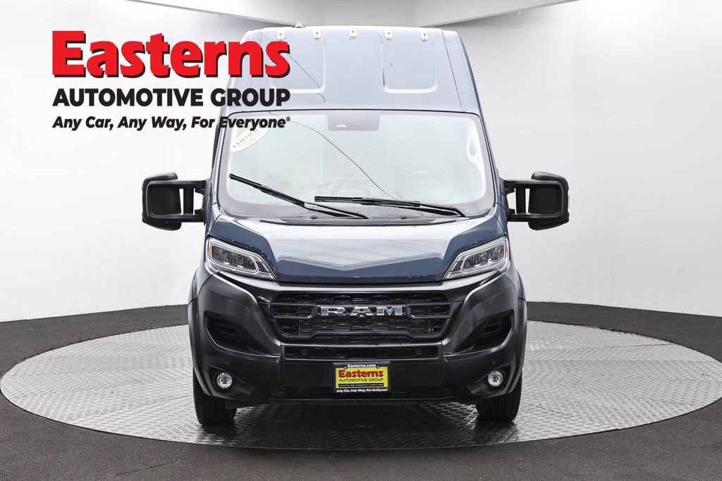 Used 2024 RAM ProMaster 3500 FWD image 2
