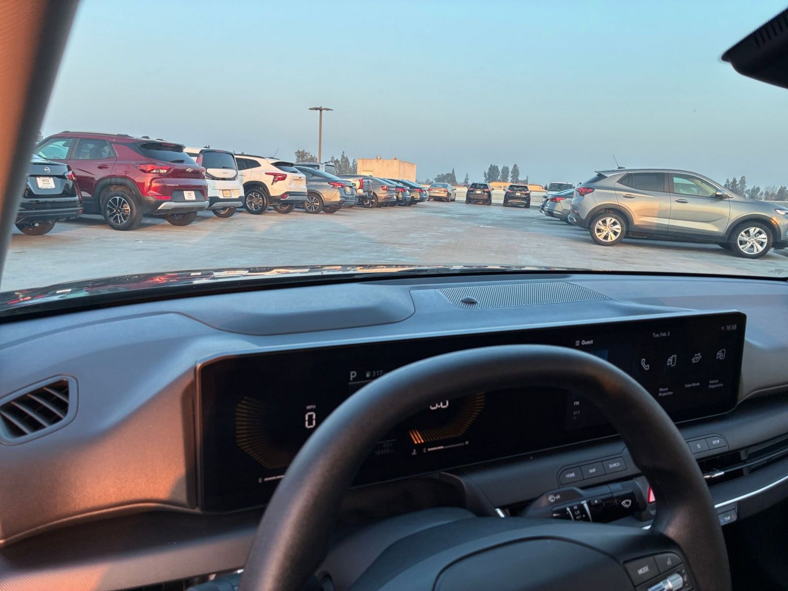 Used 2025 Kia K4 LXS image 33