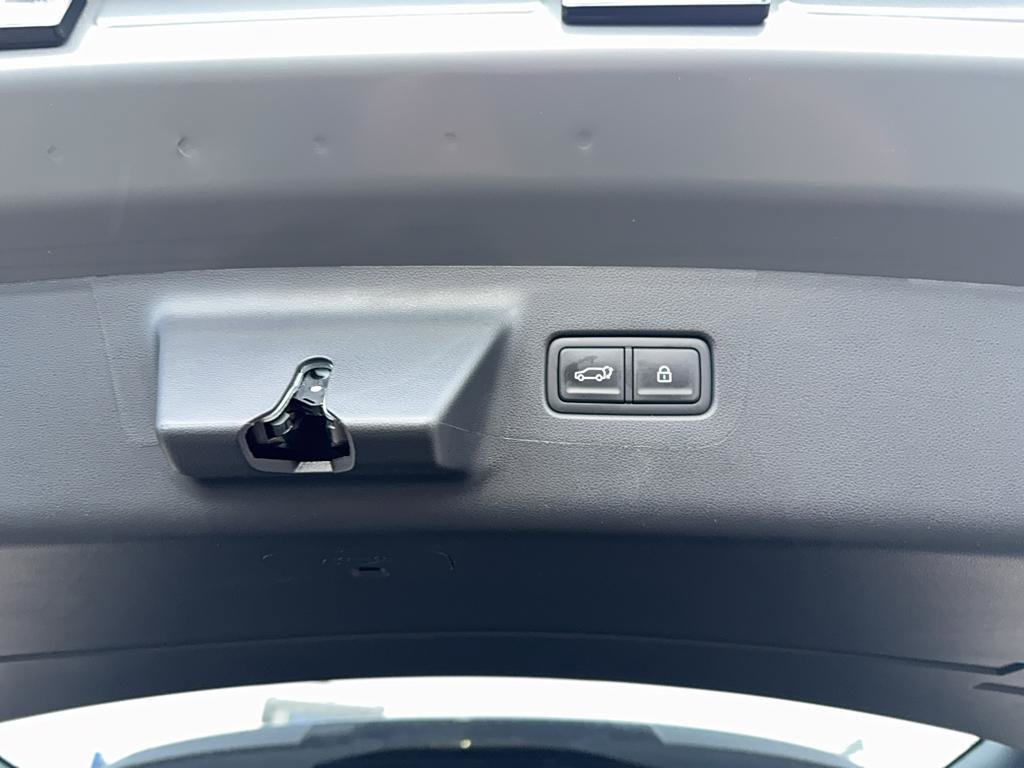 New 2024 Hyundai Santa Fe Limited image 24