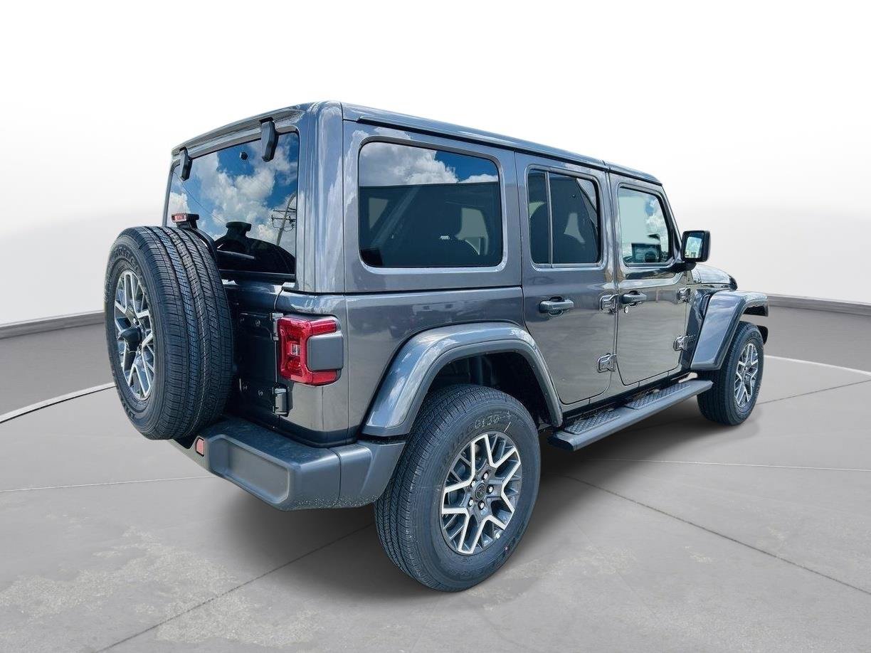 New 2025 Jeep Wrangler Unlimited Sahara AWD/4WD image 35