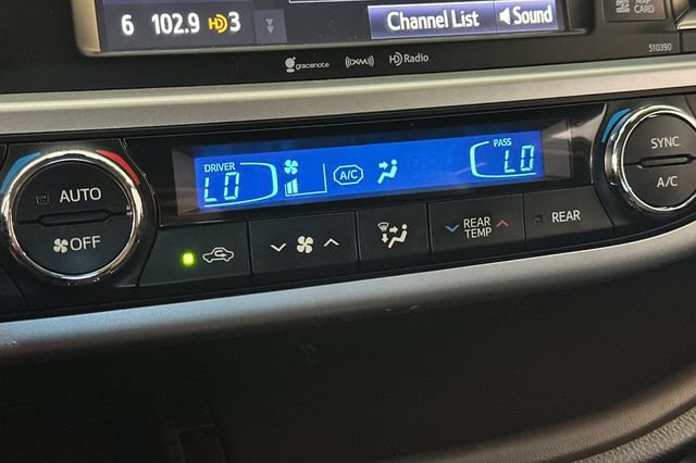 Certified 2019 Toyota Highlander XLE AWD/4WD image 27
