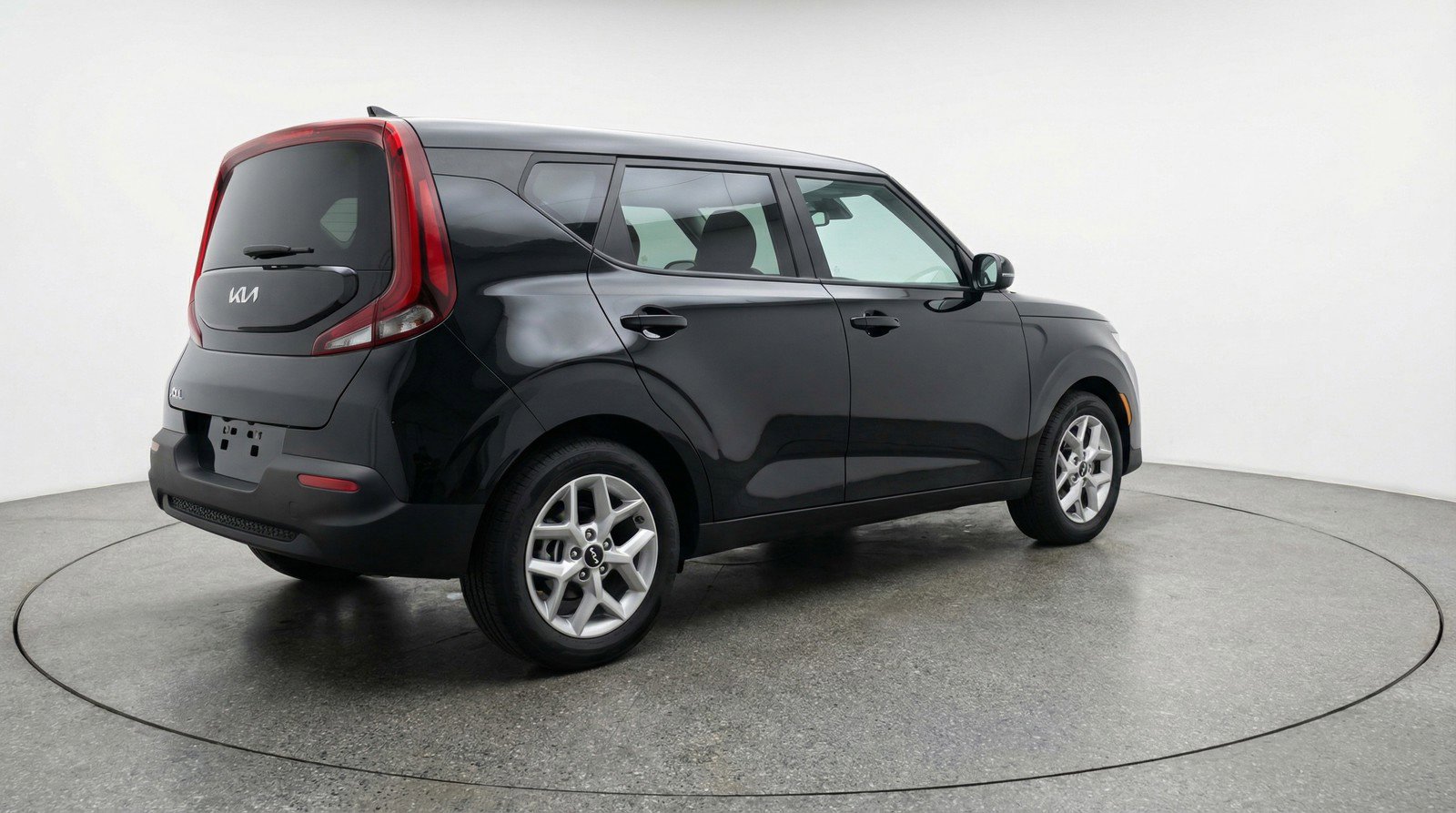 Used 2025 Kia Soul LX w/ LX Technology Package image 9