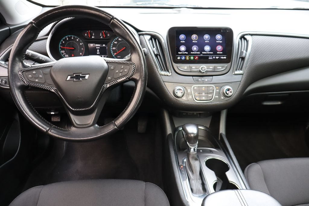 Used 2021 Chevrolet Malibu LT w/ Midnight Edition FWD image 6