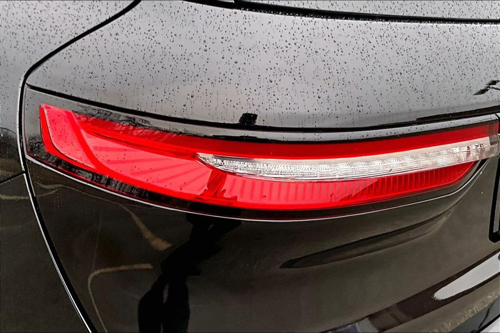 Used 2022 Lincoln Corsair Reserve w/ Elements Package image 29