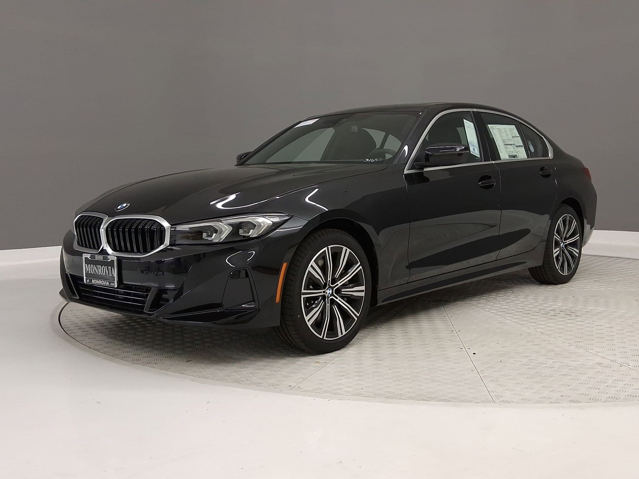 New 2026 BMW 330i Sedan w/ Convenience Package image 33