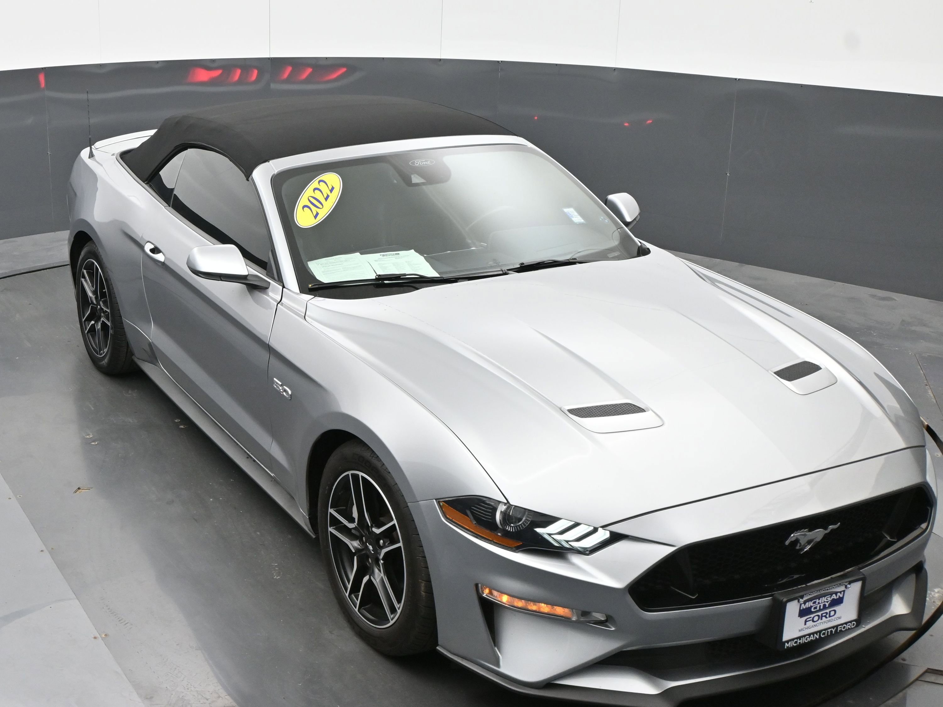 Used 2022 Ford Mustang GT Premium w/ Equipment Group 401A RWD image 29
