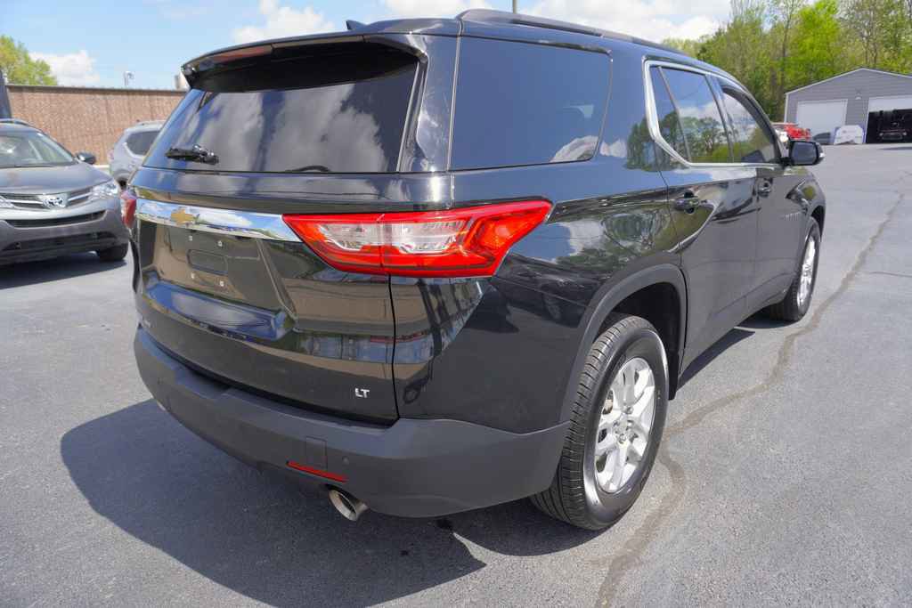 Used 2019 Chevrolet Traverse LT image 6