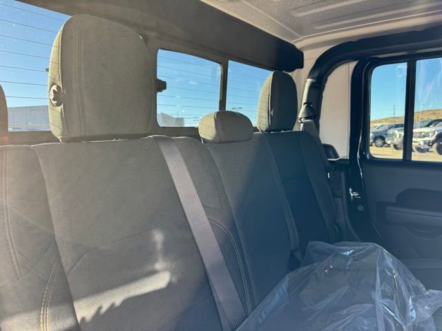 New 2026 Jeep Gladiator Sport AWD/4WD image 24