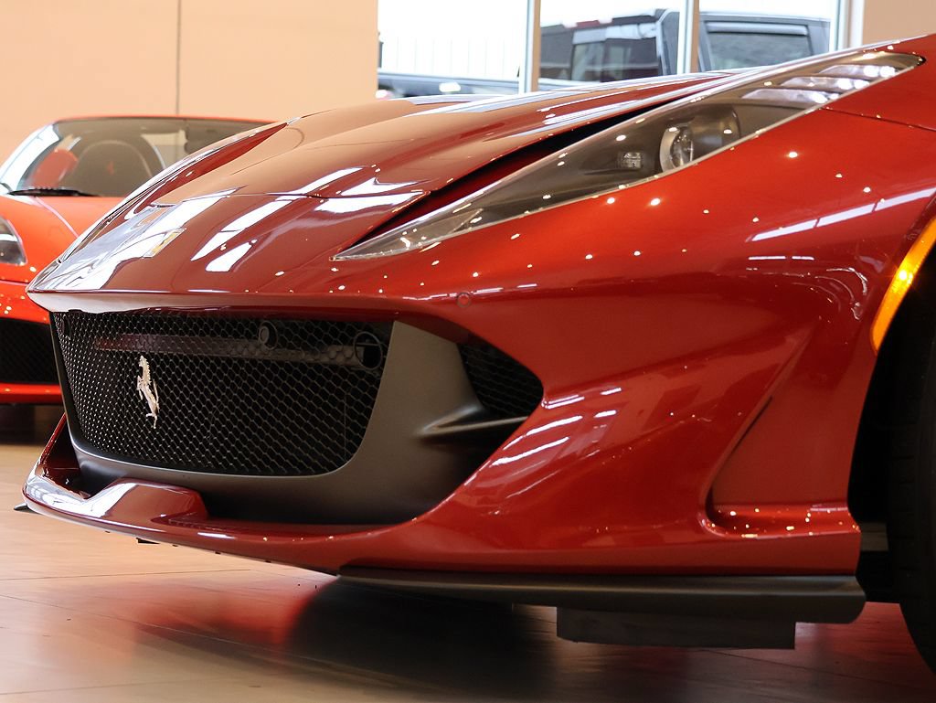 Certified 2023 Ferrari 812 GTS RWD image 25