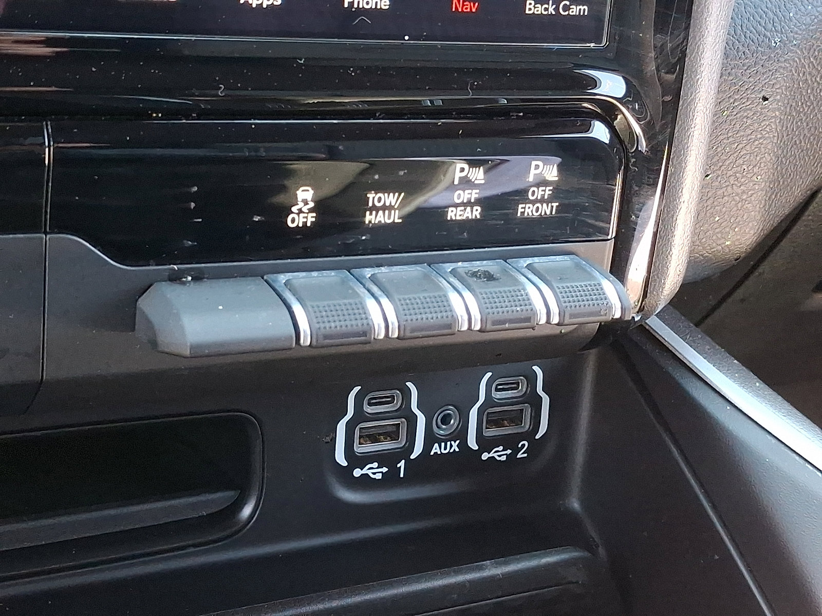 Used 2020 RAM 1500 Big Horn AWD/4WD image 30