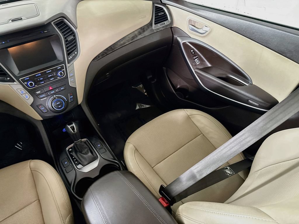Used 2017 Hyundai Santa Fe Sport FWD image 25