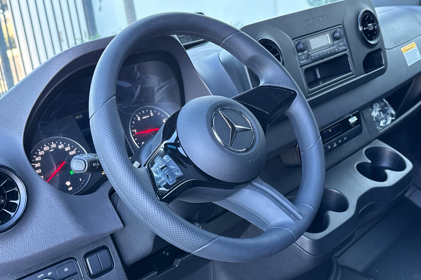New 2025 Mercedes-Benz Sprinter 2500 image 13