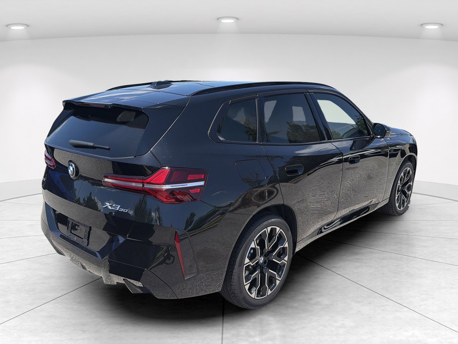 New 2025 BMW X3 xDrive30i w/ Premium Package AWD/4WD image 4