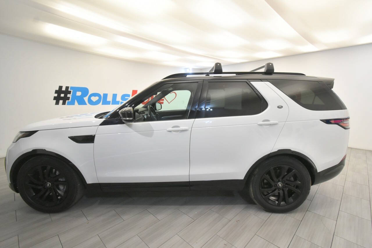 Used 2020 Land Rover Discovery Landmark AWD/4WD image 2