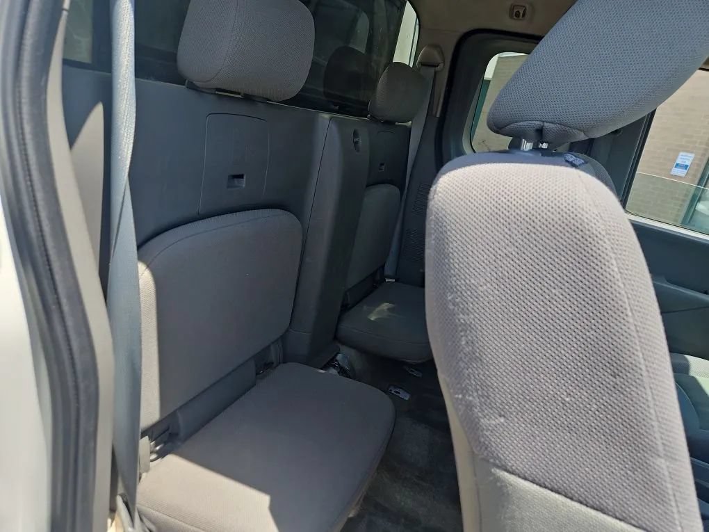Used 2016 Nissan Frontier S RWD image 7
