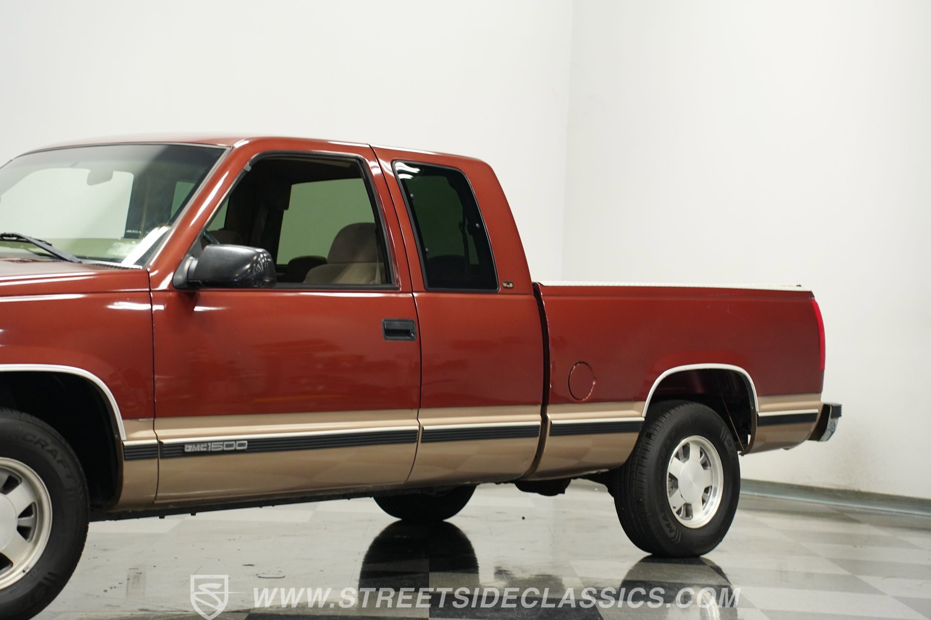 Used 1998 GMC Sierra 1500 2WD Extended Cab w/ Imagemax Pkg image 21