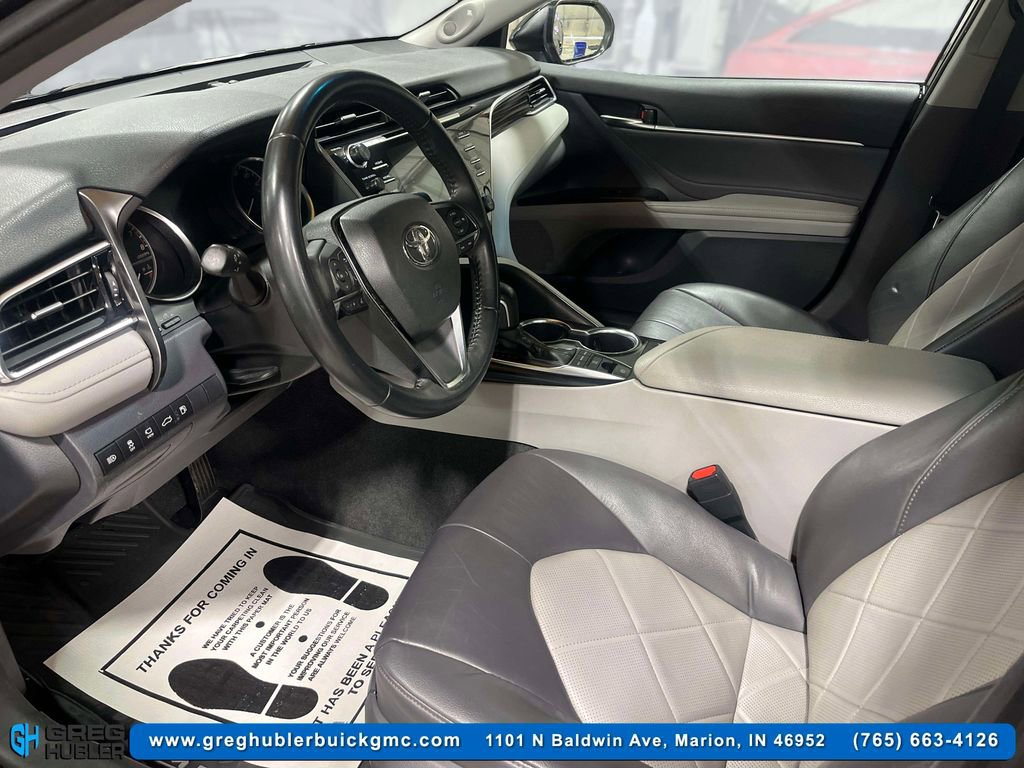 Used 2018 Toyota Camry XLE image 13