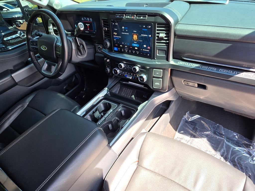 Used 2024 Ford F250 Lariat w/ Lariat Ultimate Package AWD/4WD image 30