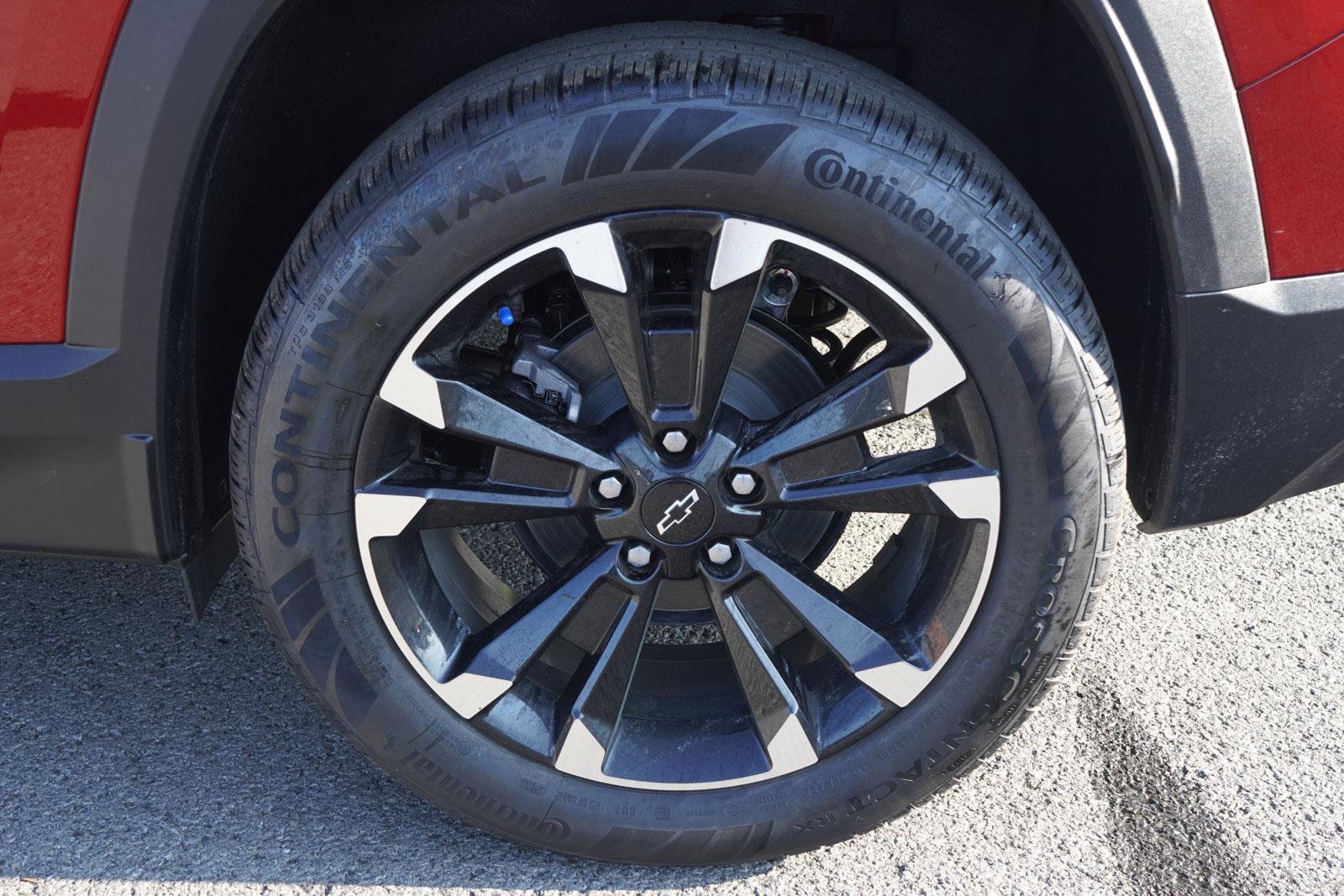 New 2026 Chevrolet Equinox RS image 11