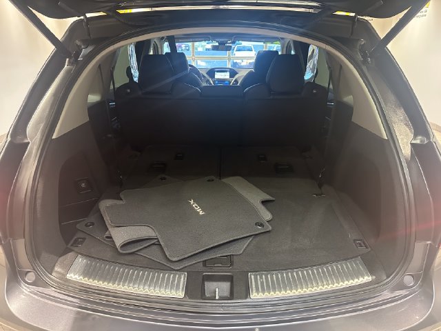 Used 2020 Acura MDX w/ Technology Package AWD/4WD image 22