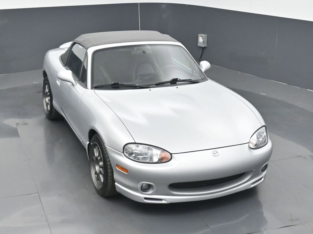 Used 1999 MAZDA MX-5 Miata RWD image 3