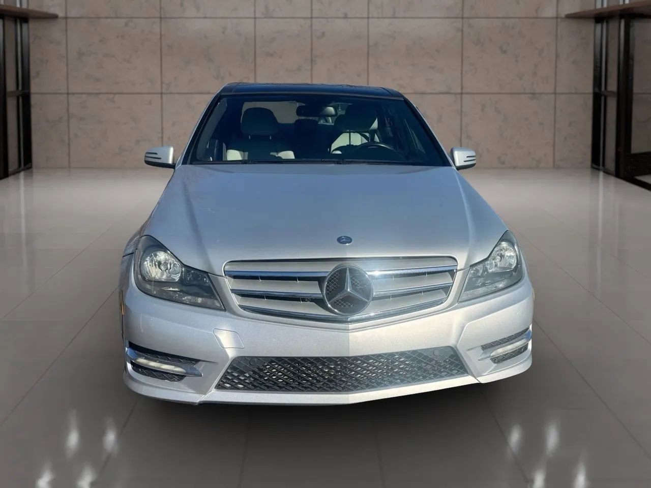 Used 2013 Mercedes-Benz C 250 Sedan image 9