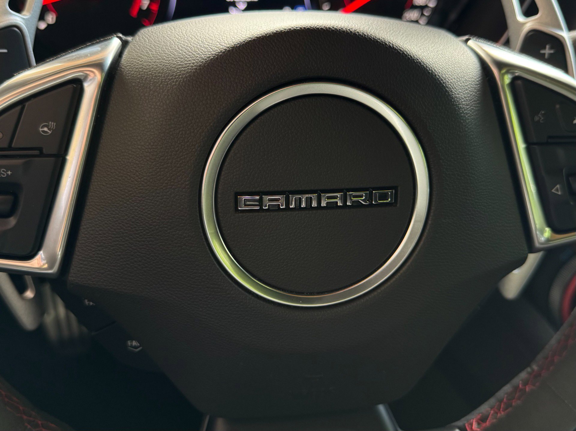 Used 2022 Chevrolet Camaro ZL1 RWD image 37