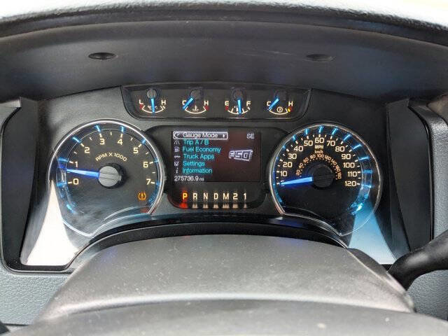 Used 2014 Ford F150 XLT w/ XLT Chrome Package image 19