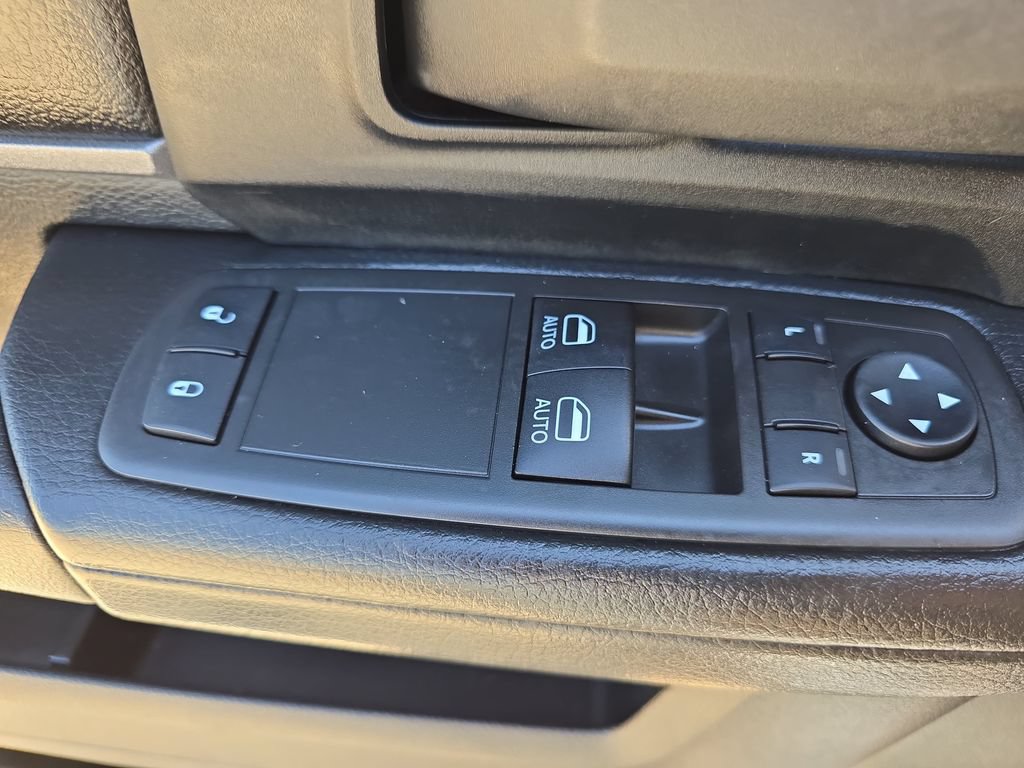 Used 2022 RAM 3500 Tradesman AWD/4WD image 26